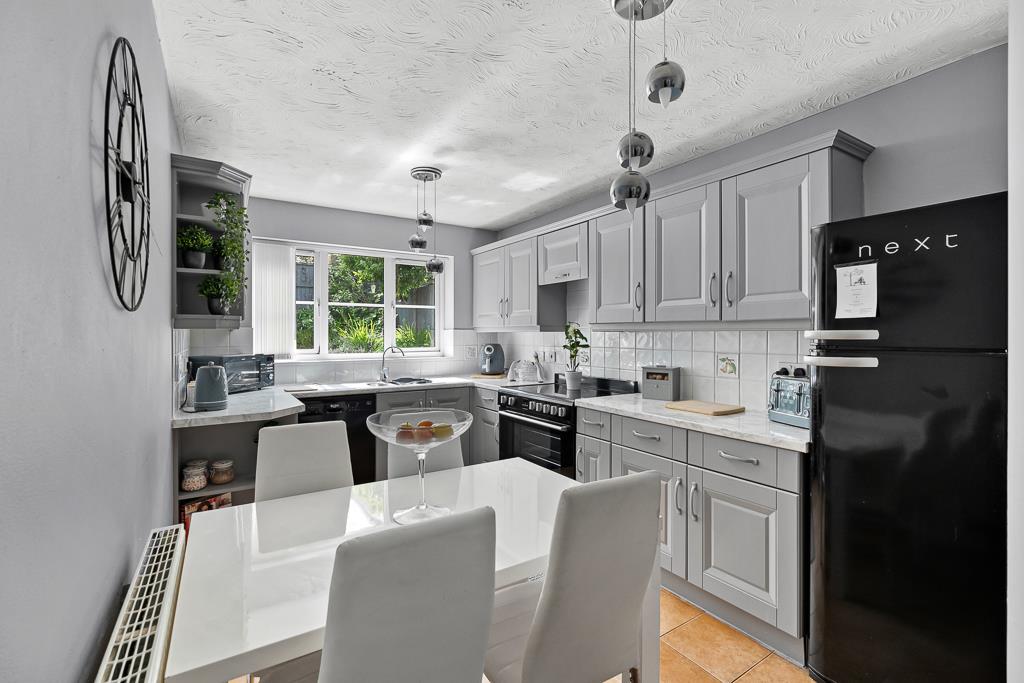 Birkdale Gardens, Winsford CW Estate Agents